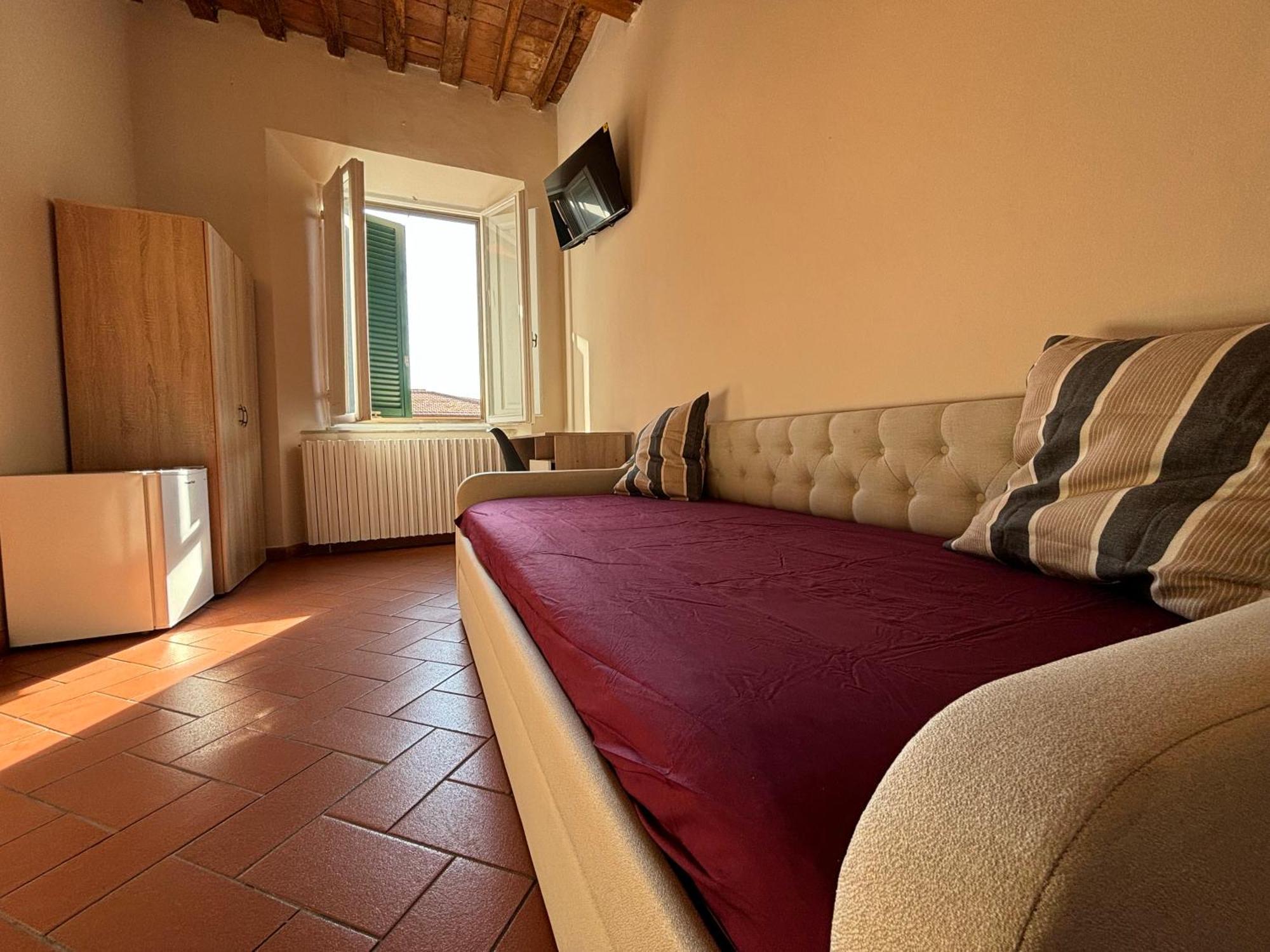 Bed and Breakfast Window To The Tower Pisa Exterior foto