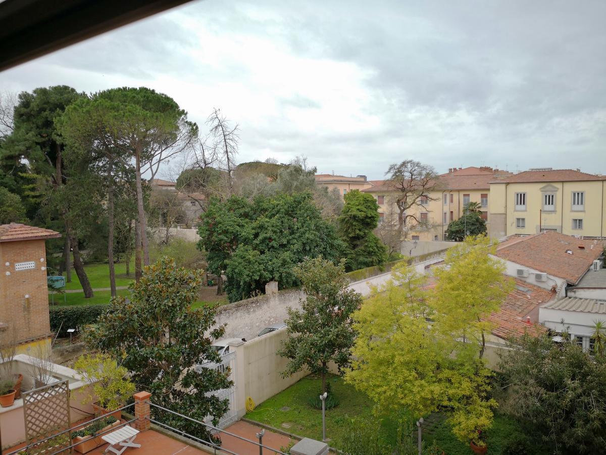 Bed and Breakfast Window To The Tower Pisa Exterior foto